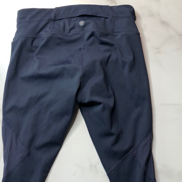 Athleta Aura Sonar Capri Mesh Legging Navy Blue Size S - Picture 7 of 8